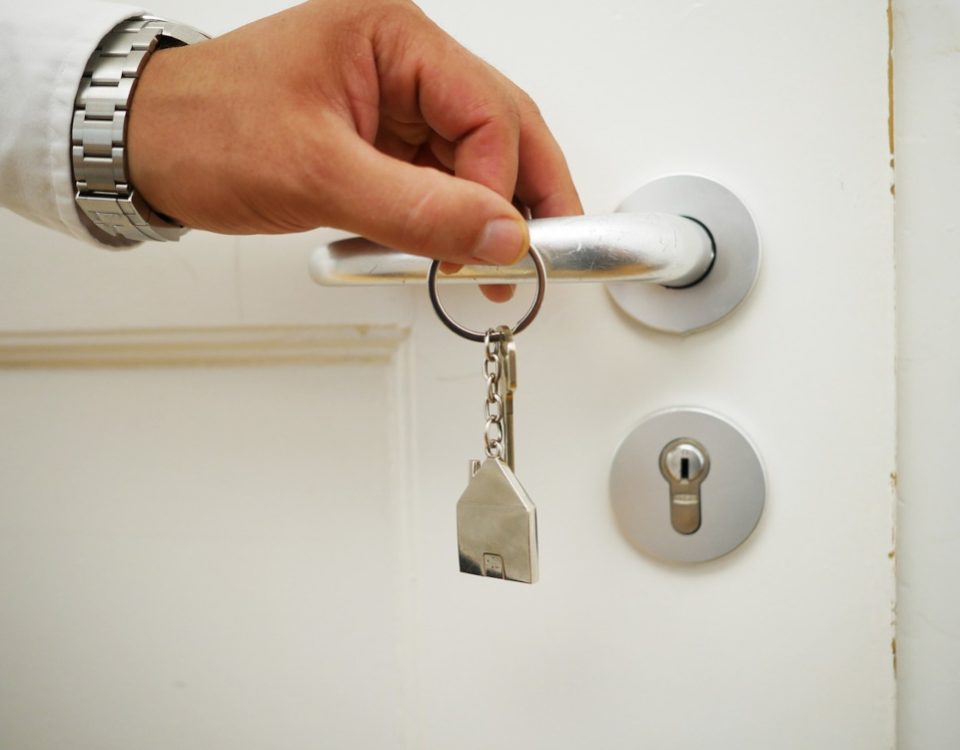 Jak wyrobić klucz do drzwi